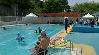 20130805pool.jpg