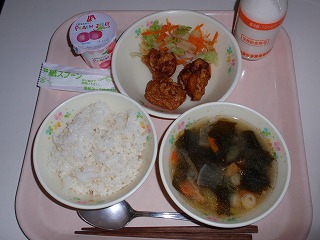 小低　人気からあげ