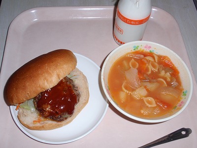 セルフハンバーガー（中学部）