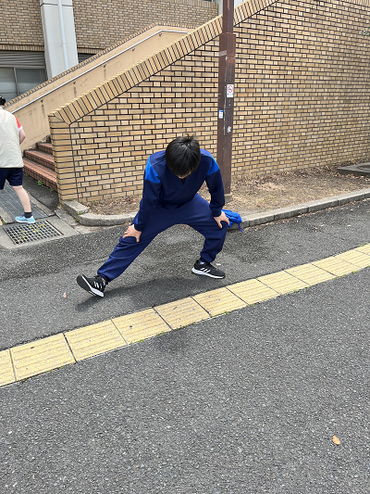 ③.png