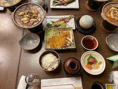 １日目夕食.jpg