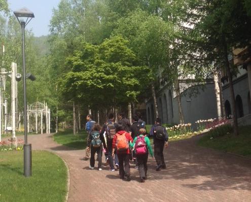 H26.5.29修学旅行乗馬1.jpg