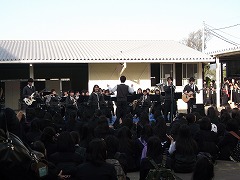 H280415sbs08.jpg