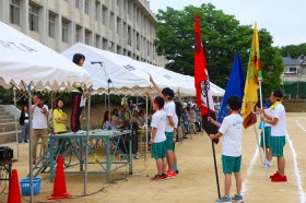 news060502.jpg