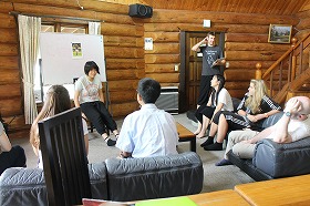 news083101.jpg