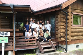 news083102.jpg