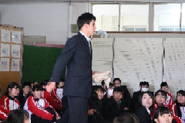 https://www.osaka-c.ed.jp/blog/namba-naniwa-s/naniwaschool_diary/3.jpg