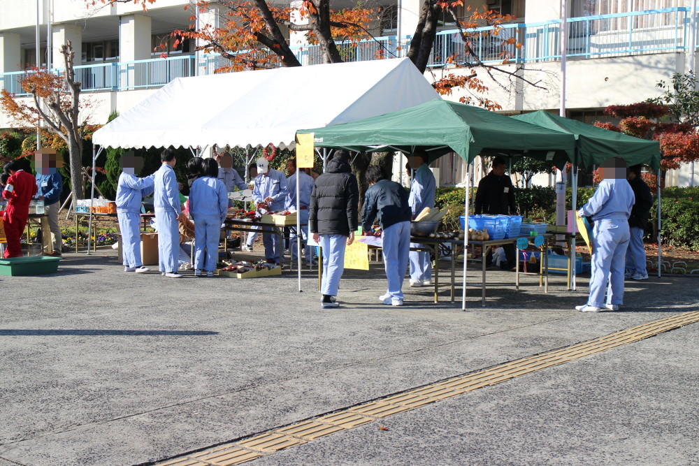 https://www.osaka-c.ed.jp/blog/namba-naniwa-s/naniwaschool_diary/IMG_5296.JPG_1.jpg