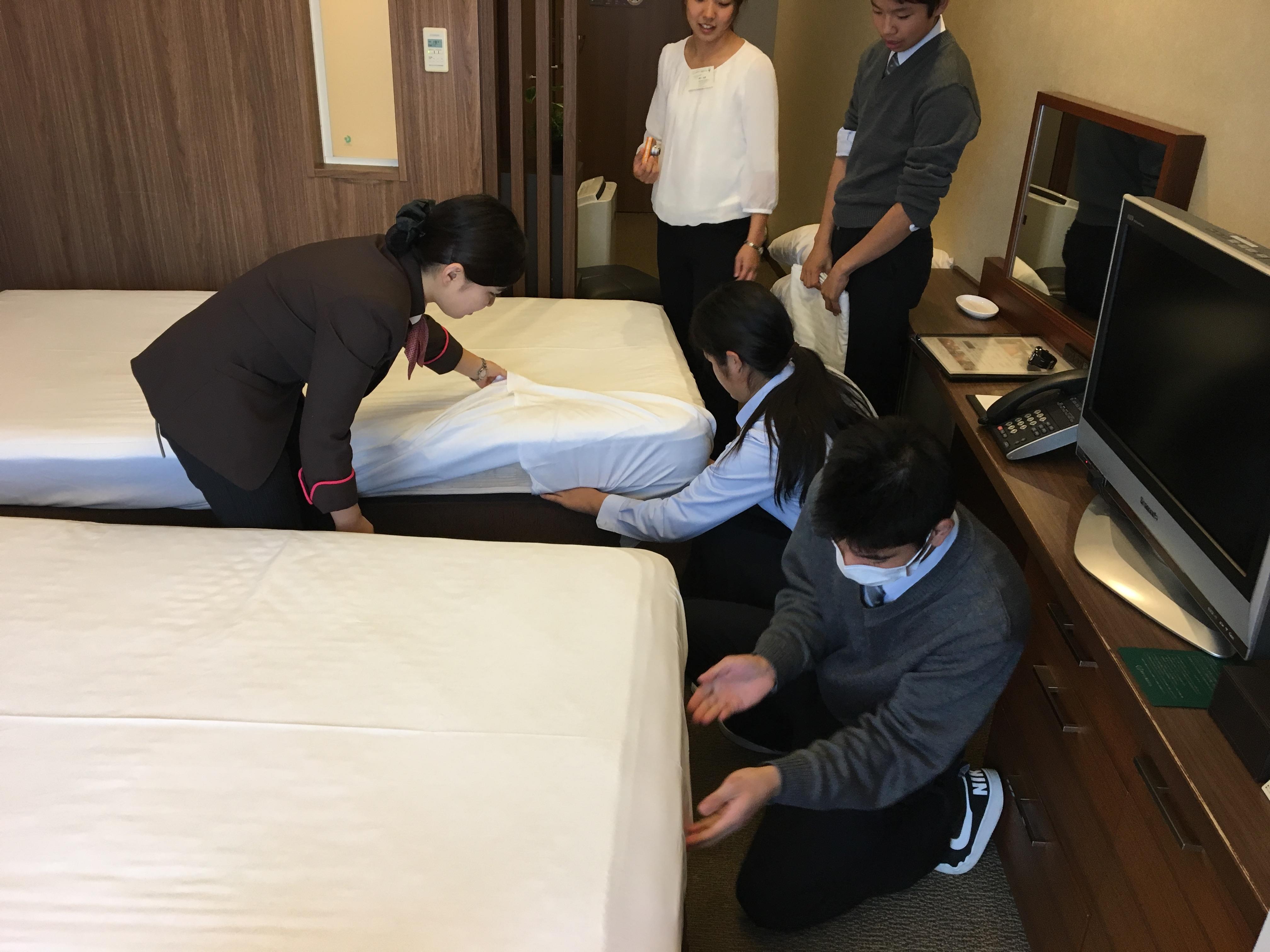 https://www.osaka-c.ed.jp/blog/namba-naniwa-s/naniwaschool_diary/bbf27427cdbd68438ee549521f42cee6.jpg