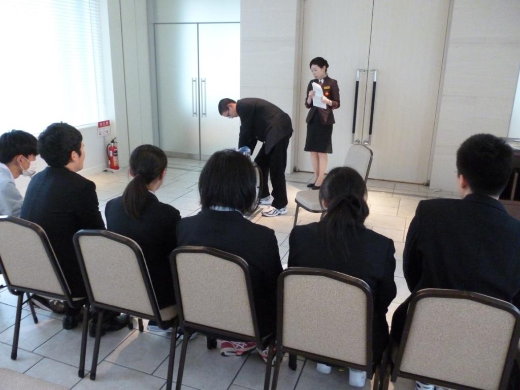 https://www.osaka-c.ed.jp/blog/namba-naniwa-s/naniwaschool_diary/e2069bd339188d0f0b6e5c13f31bfb1f.jpg