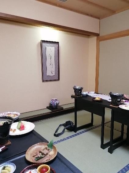 https://www.osaka-c.ed.jp/blog/namba-naniwa-s/report/IMG_20191010_185044-422x563.jpg
