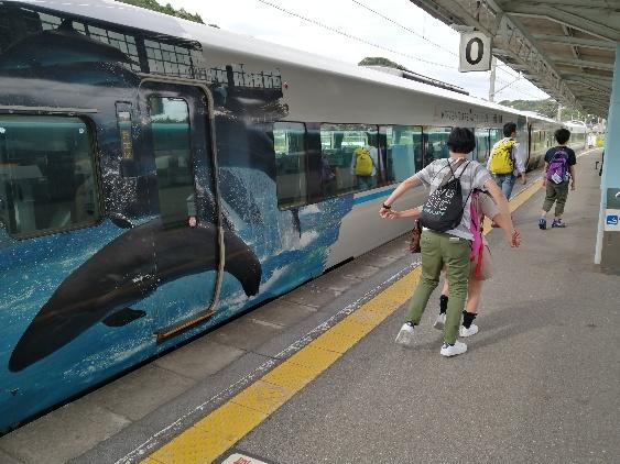 https://www.osaka-c.ed.jp/blog/namba-naniwa-s/report/IMG_20191011_142531-563x422.jpg