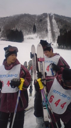 3rdday-ski1.jpg