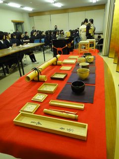2013teaceremony02.jpg