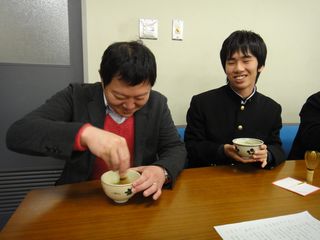 2013teaceremony06.jpg