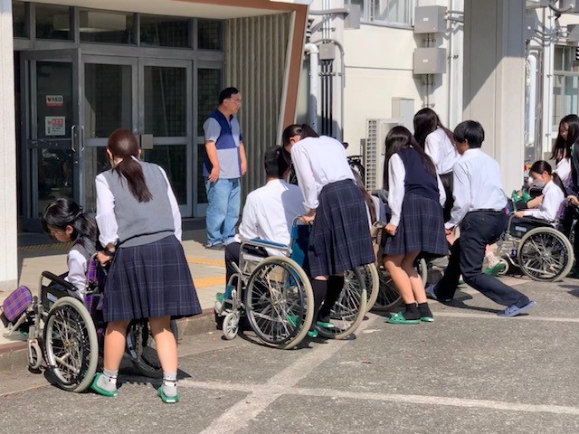 2介護福祉基礎R051004