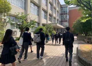 登校１.JPG
