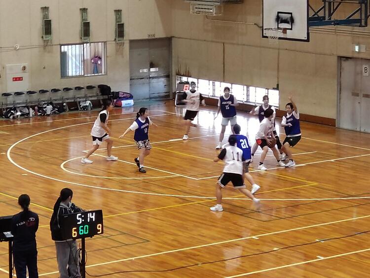 女バス27-1.JPG