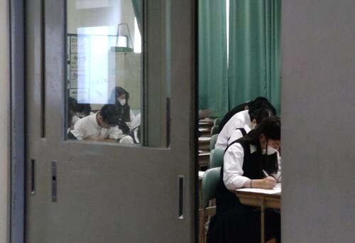 中間教室3.JPG