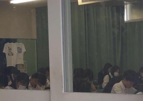中間教室8.JPG