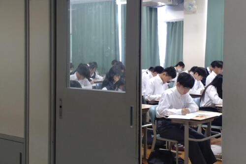 中間教室7.JPG