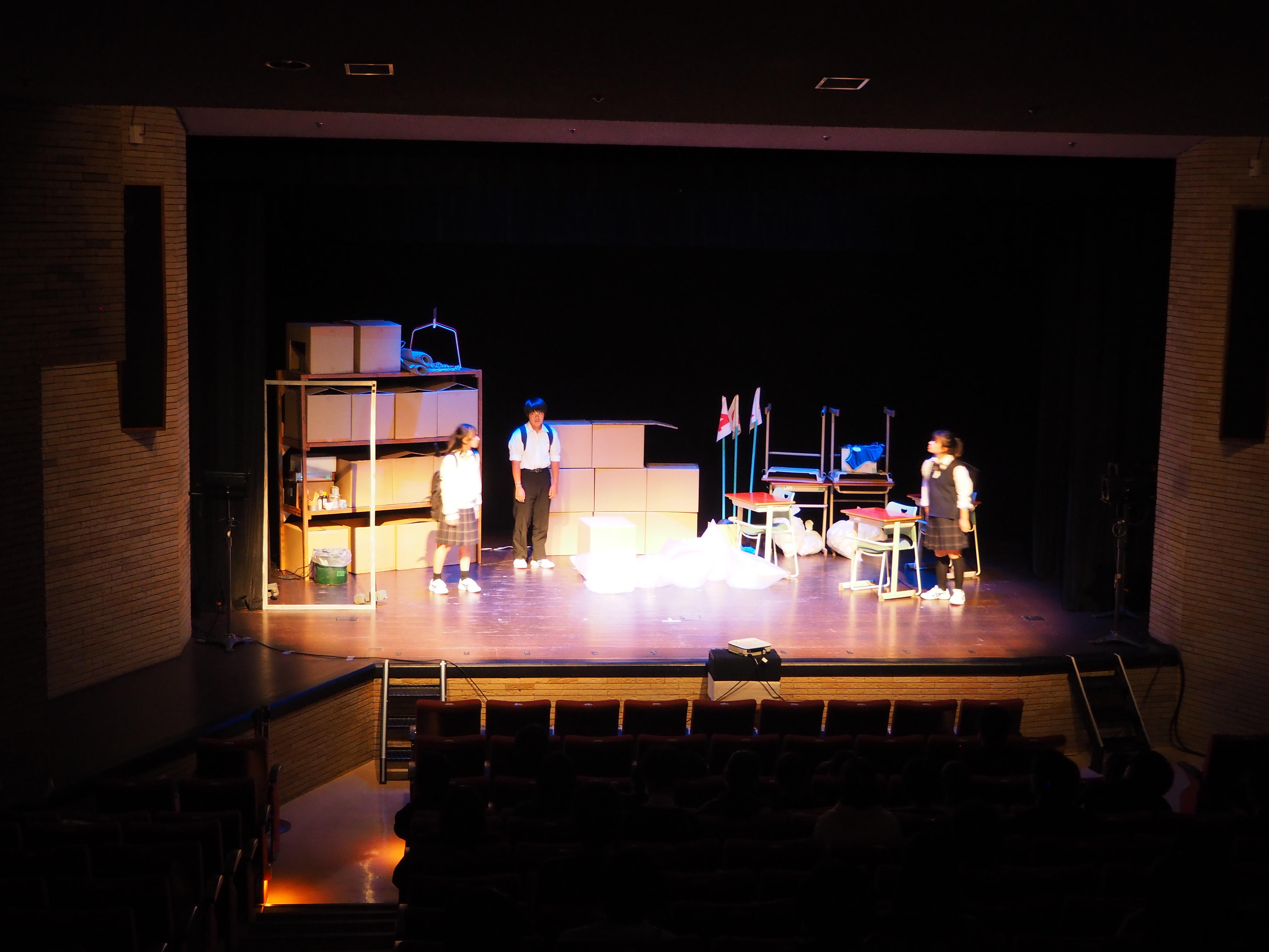 https://www.osaka-c.ed.jp/blog/sakurazuka/theater/PB010013.JPG
