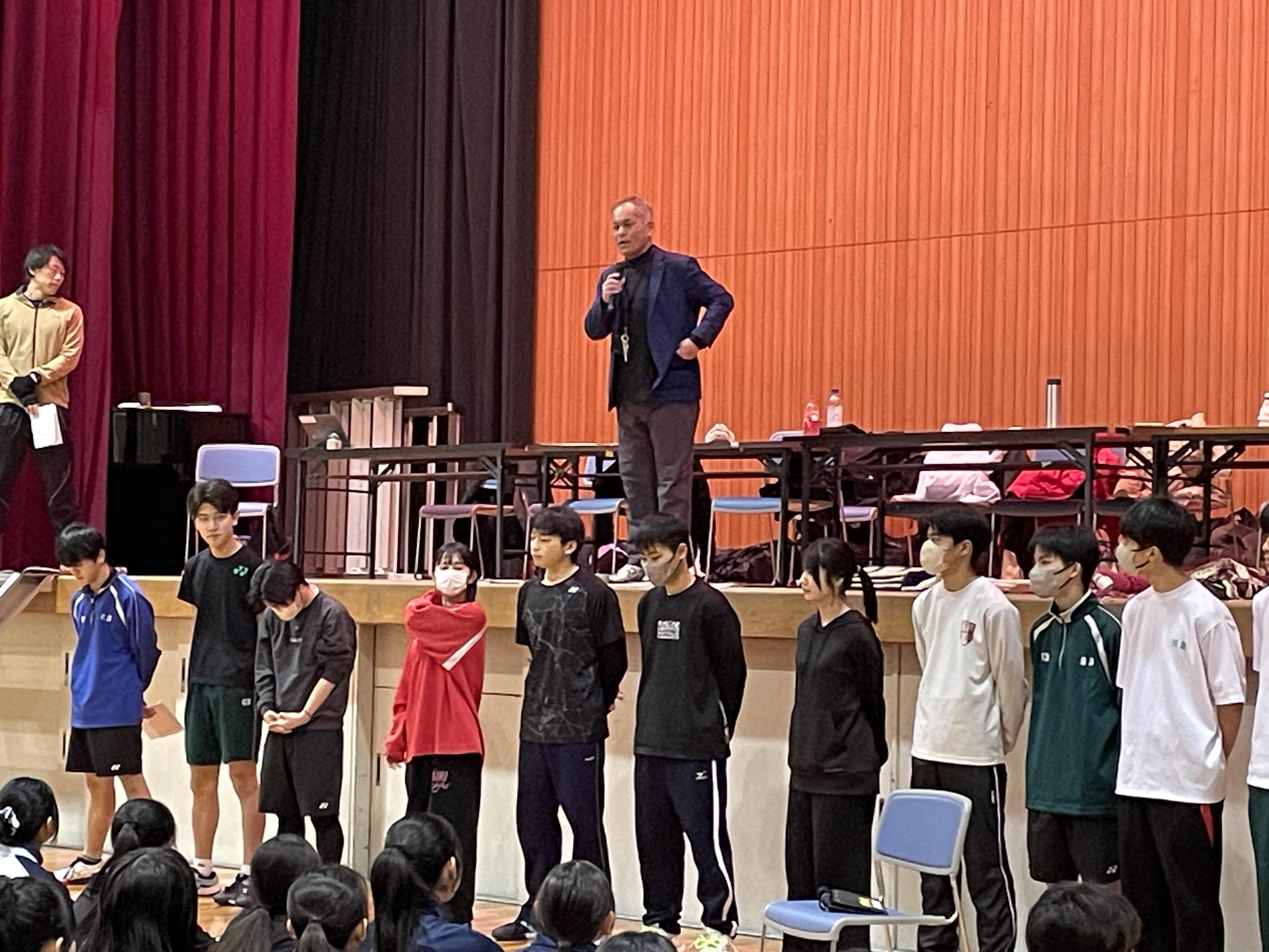 https://www.osaka-c.ed.jp/blog/seibi/ikiiki_seibisei/IMG_5894.JPG