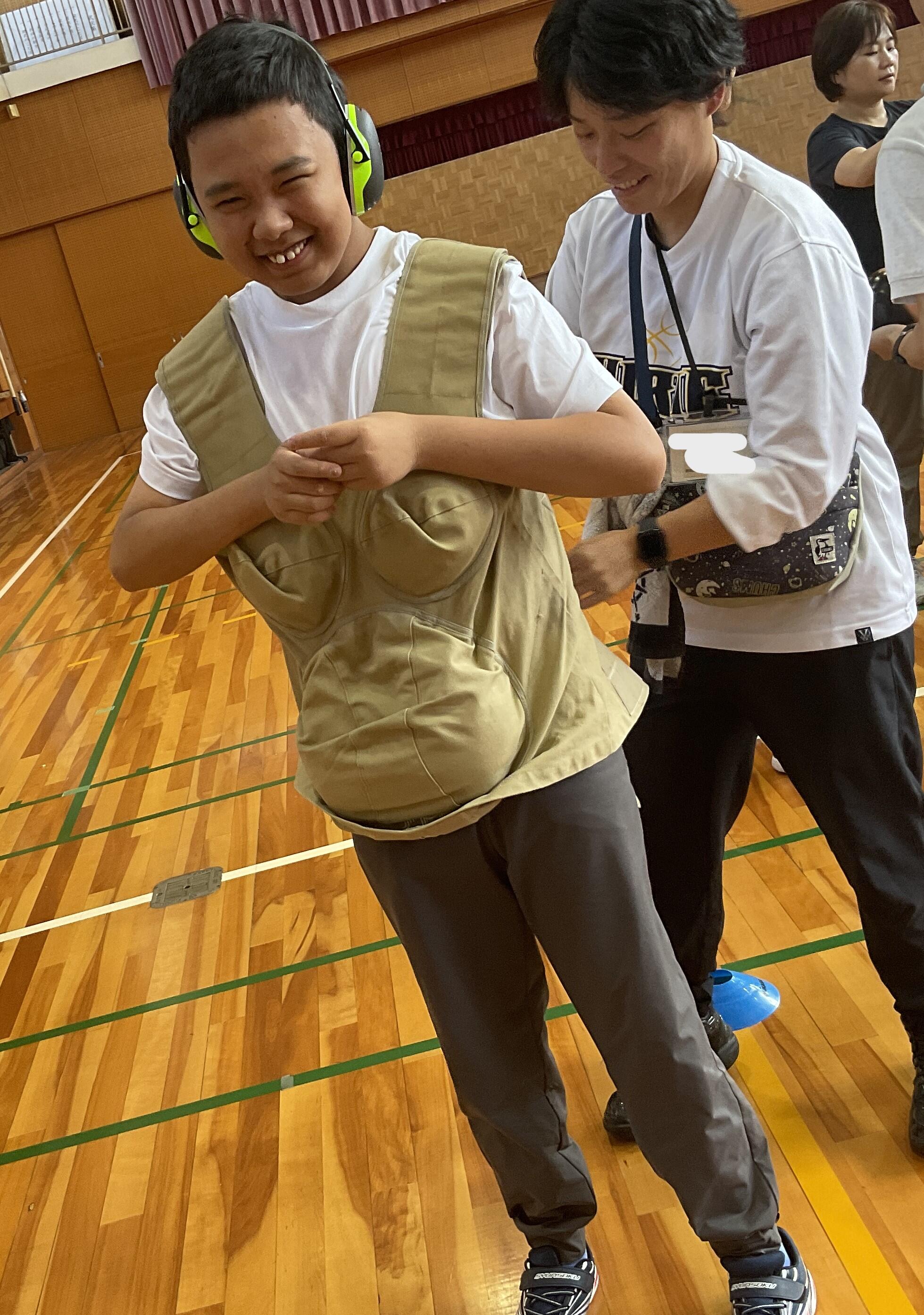 妊婦体験 (2).JPG