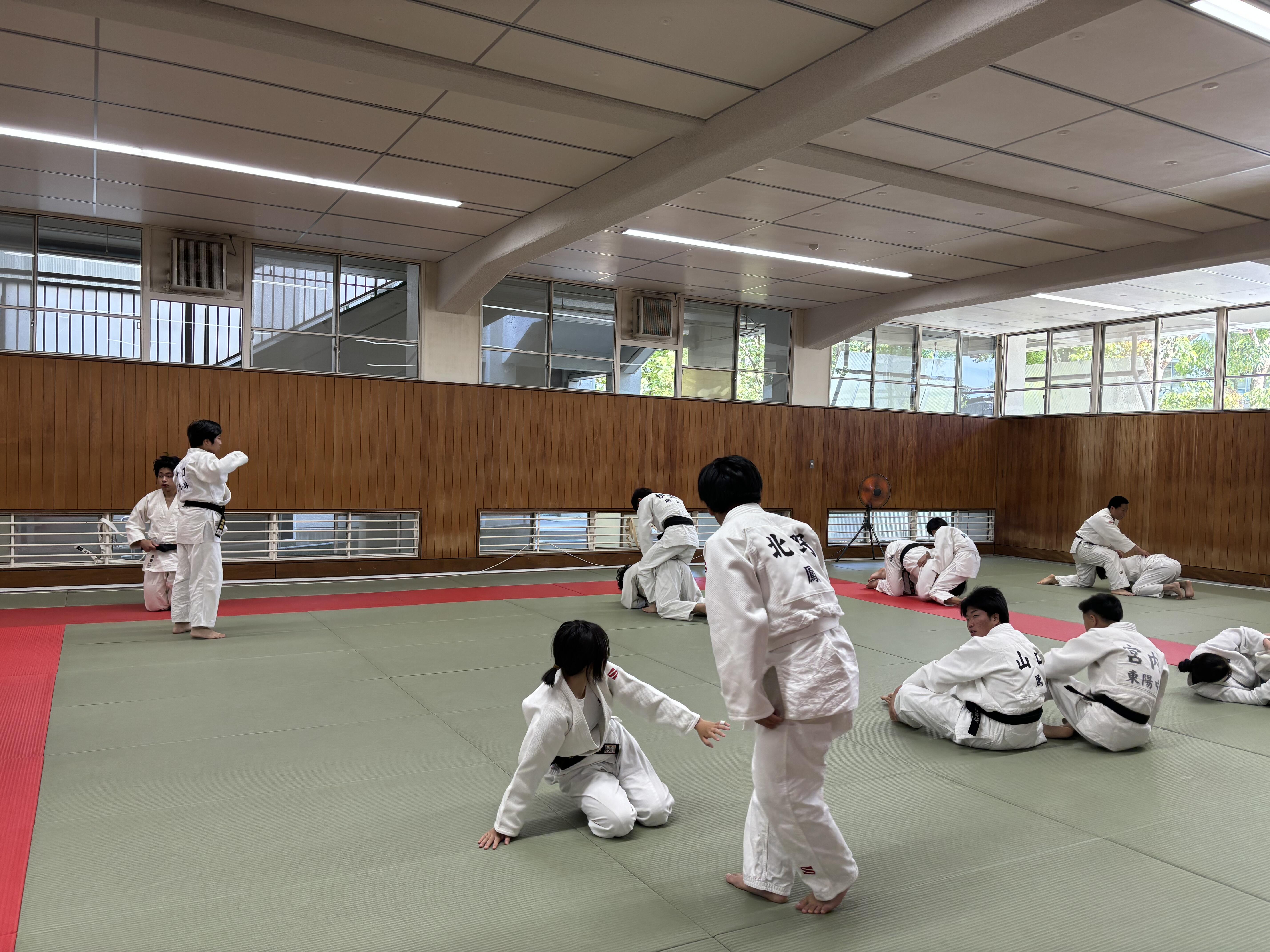 https://www.osaka-c.ed.jp/blog/semboku/club/IMG_1574.jpeg