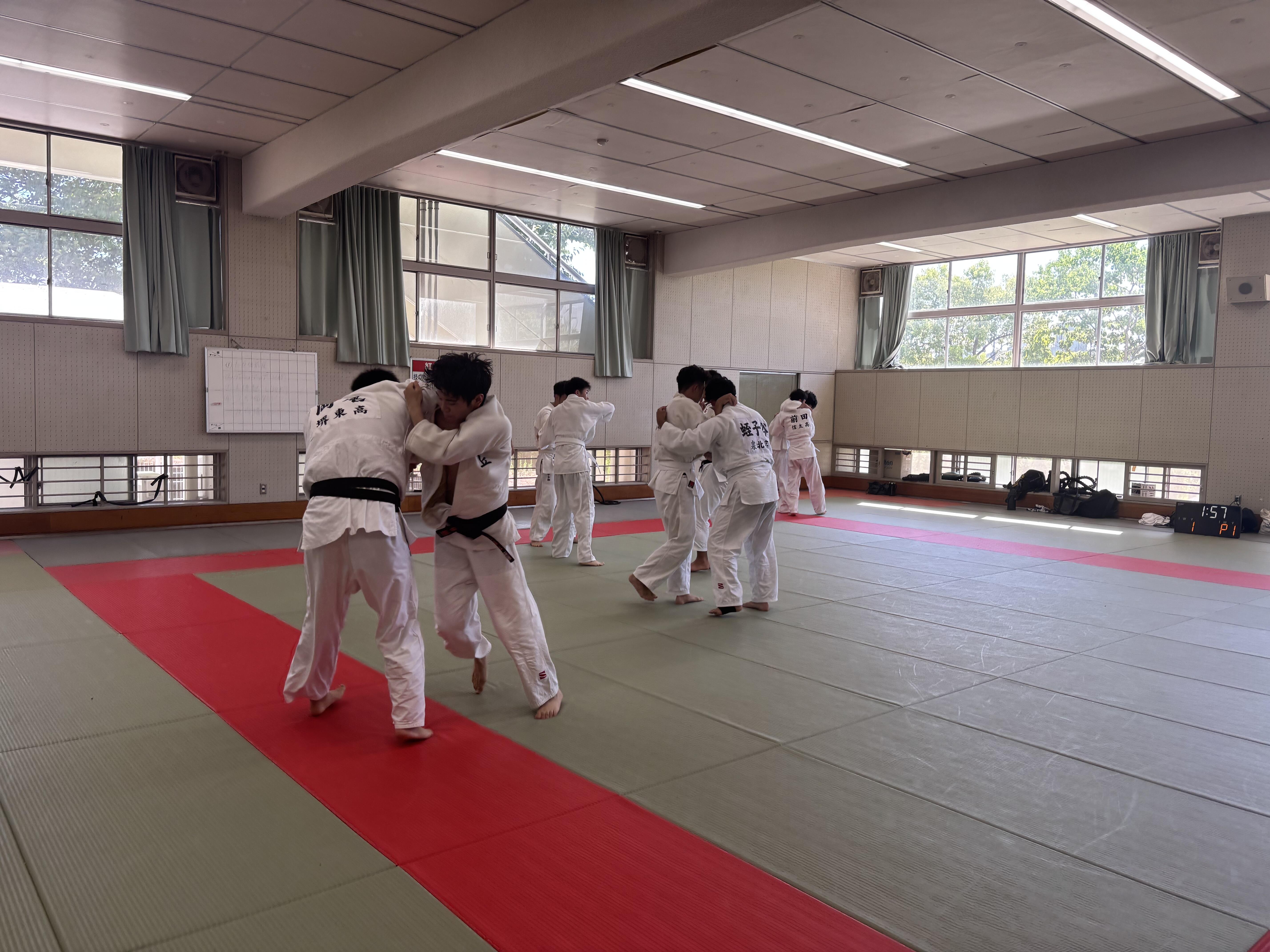 https://www.osaka-c.ed.jp/blog/semboku/club/IMG_7839.jpeg
