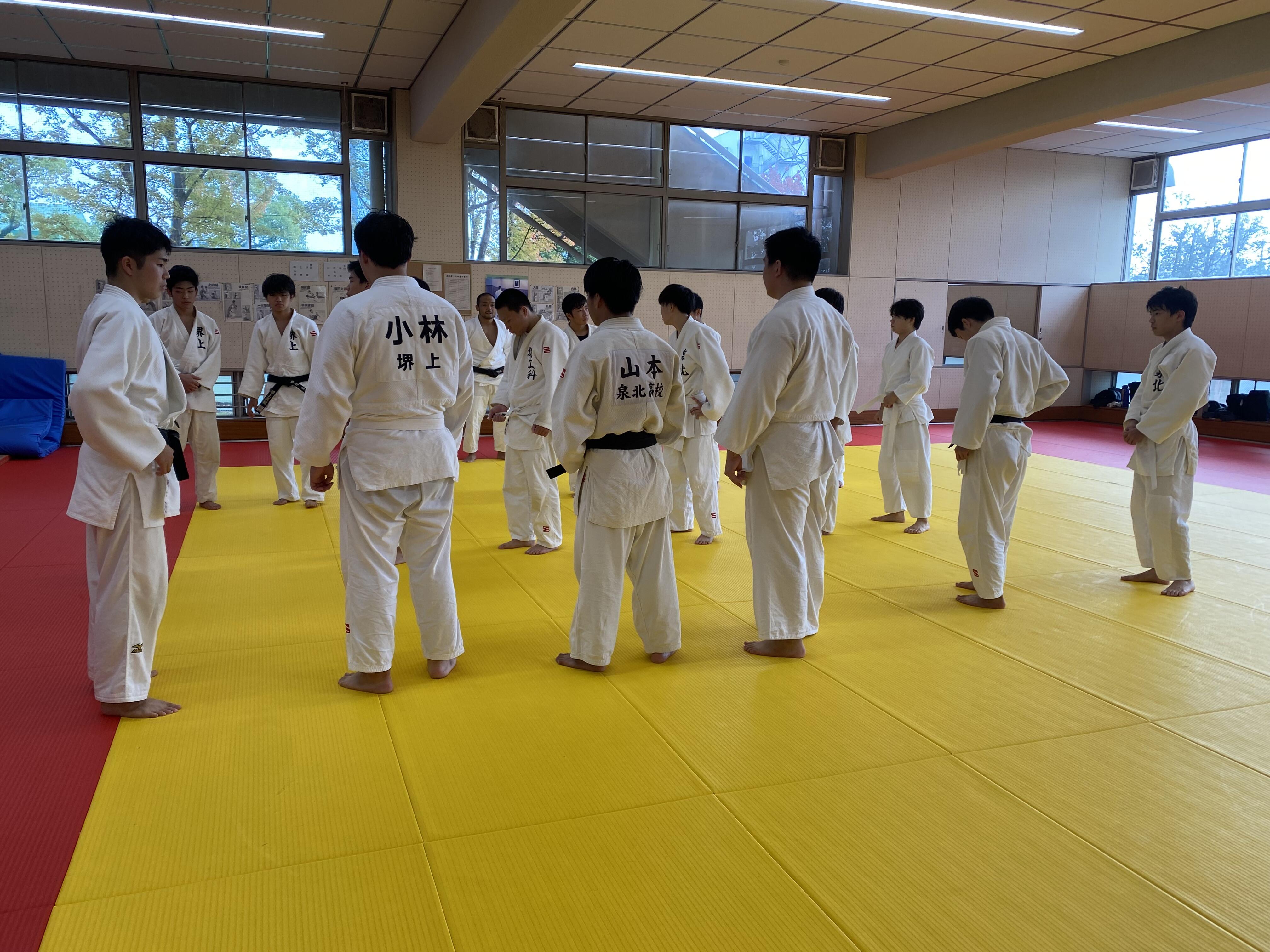 https://www.osaka-c.ed.jp/blog/semboku/club/IMG_9592.jpeg