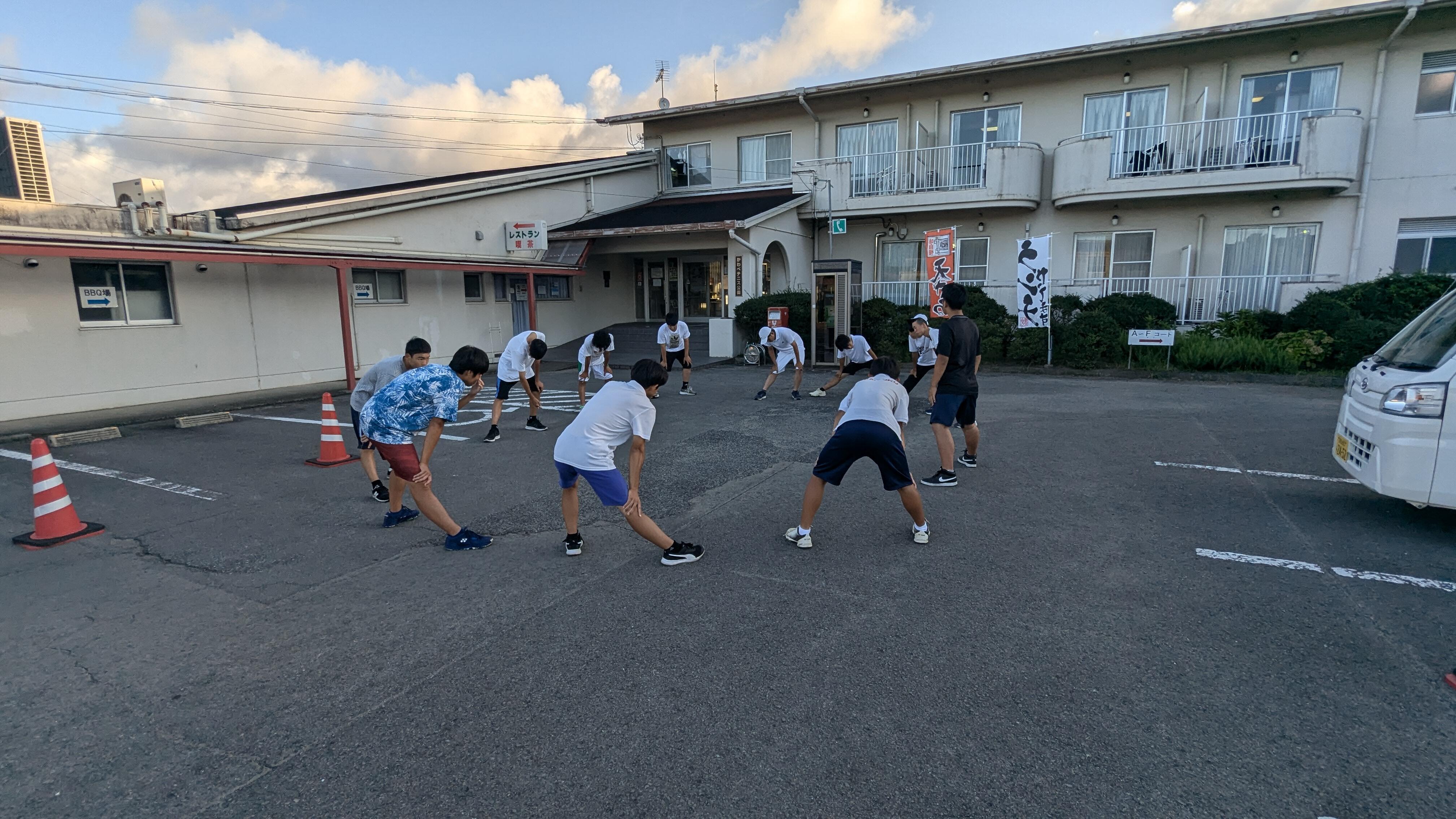 https://www.osaka-c.ed.jp/blog/semboku/club/PXL_20240722_210148360.MP.jpg