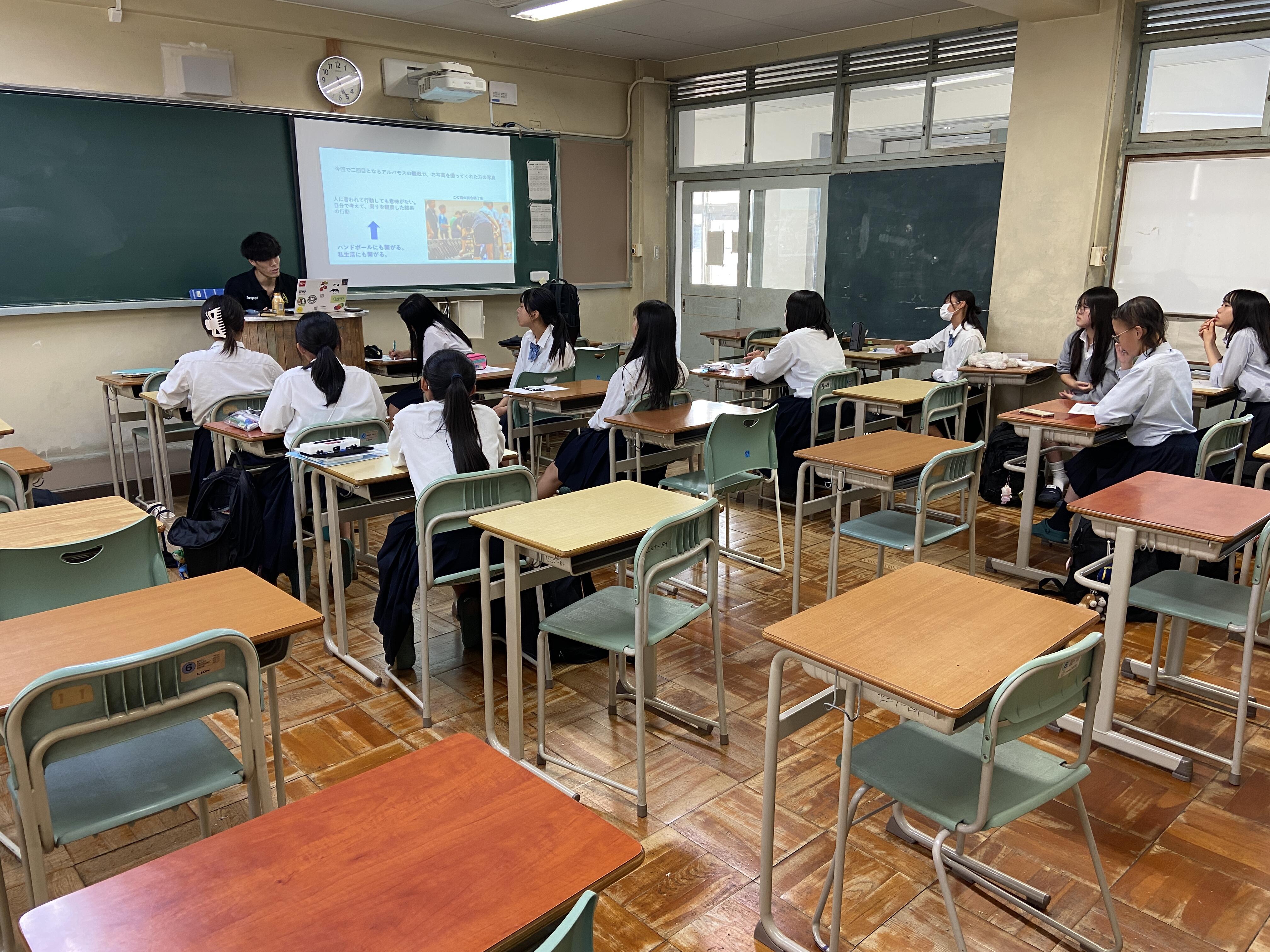 https://www.osaka-c.ed.jp/blog/semboku/club/f9bcc86860b937ff19cf893c732933e6.jpg