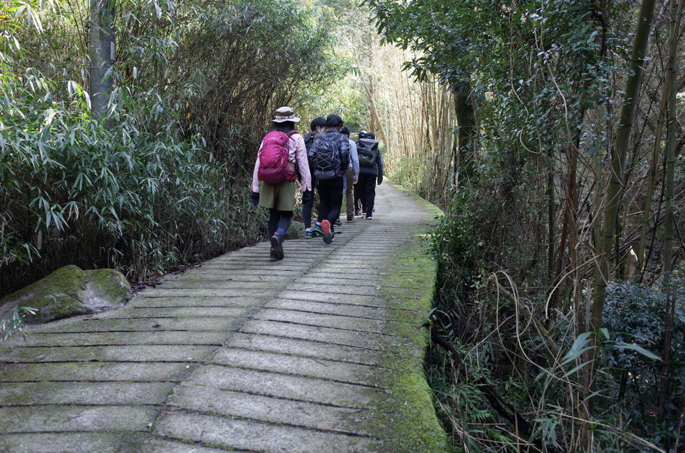 https://www.osaka-c.ed.jp/blog/senri/wandervogel-blog/%E7%94%9F%E9%A7%92%E5%B1%B121-03-23_10-04-14.jpeg