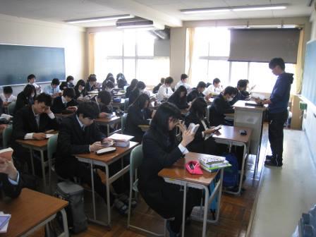朝　岸田.jpg