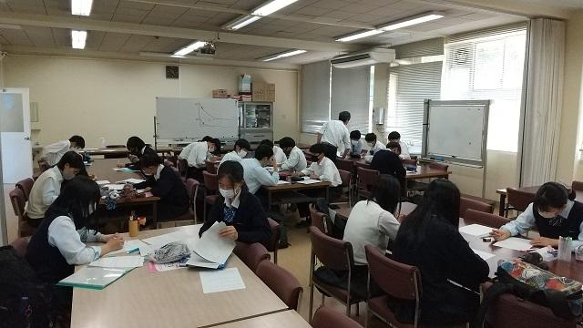 0522３年化学.JPG