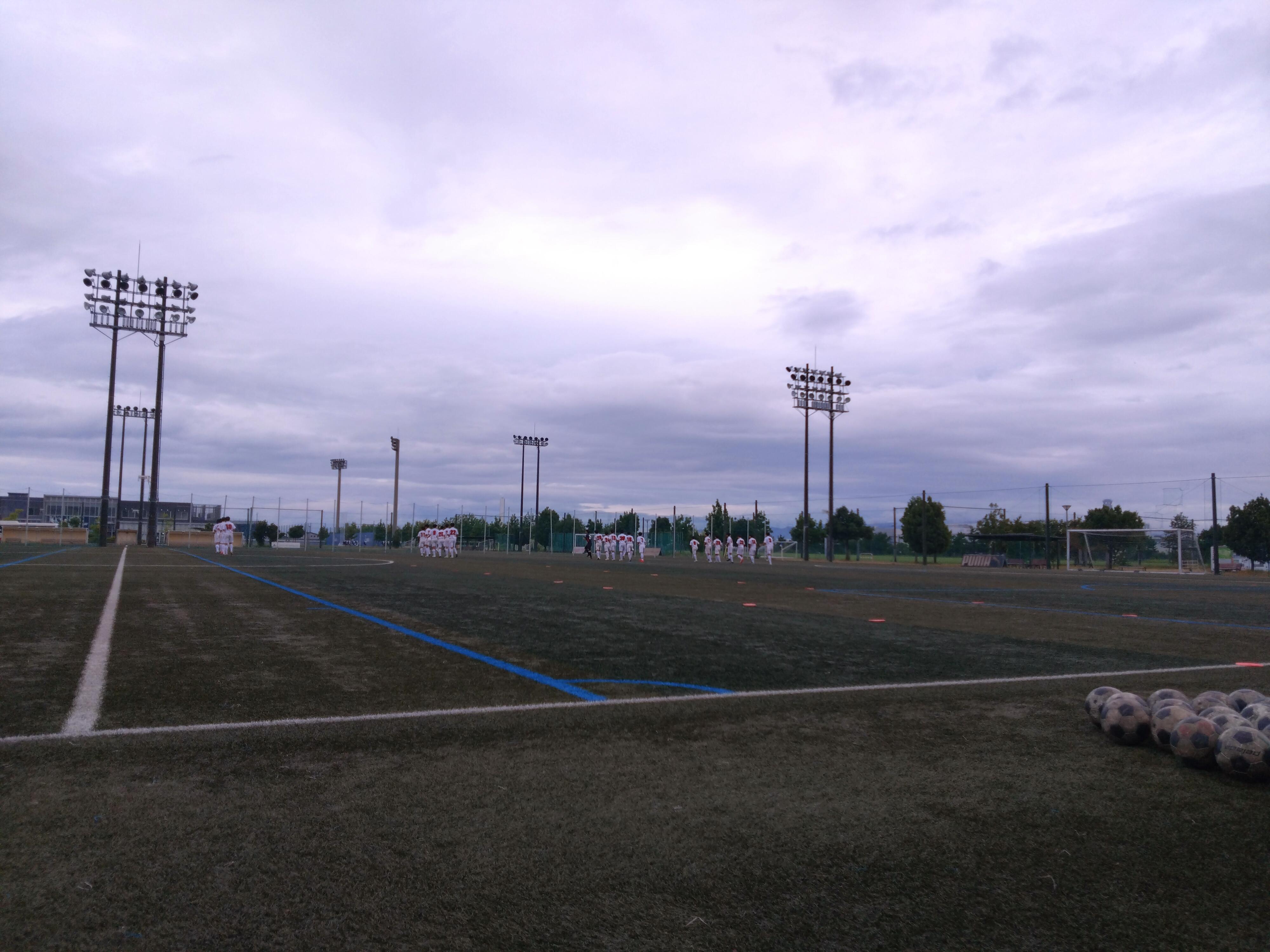 https://www.osaka-c.ed.jp/blog/senyo/soccer/DSC_0556.JPG_1.jpg