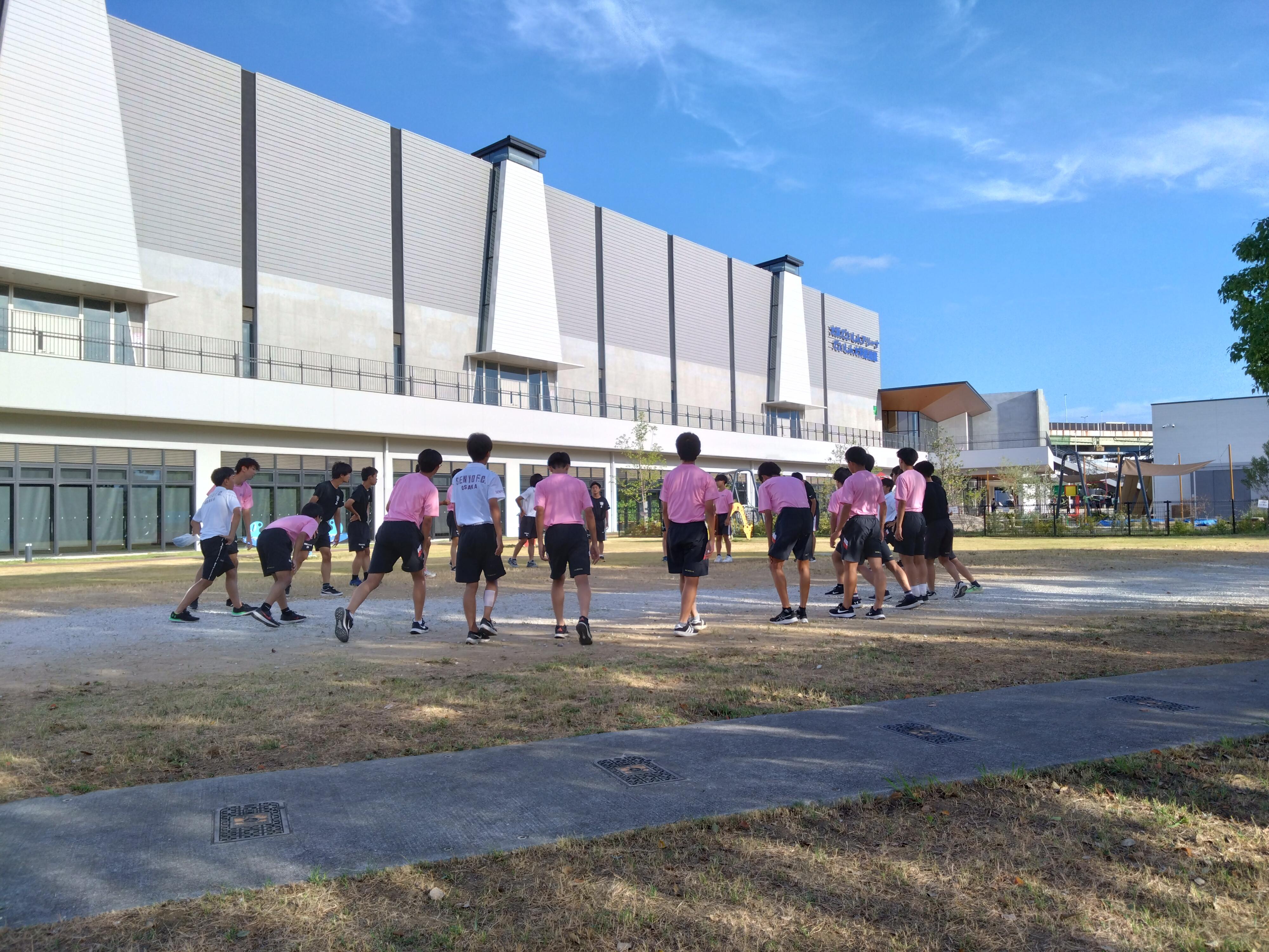https://www.osaka-c.ed.jp/blog/senyo/soccer/DSC_0558.JPG_1.jpg