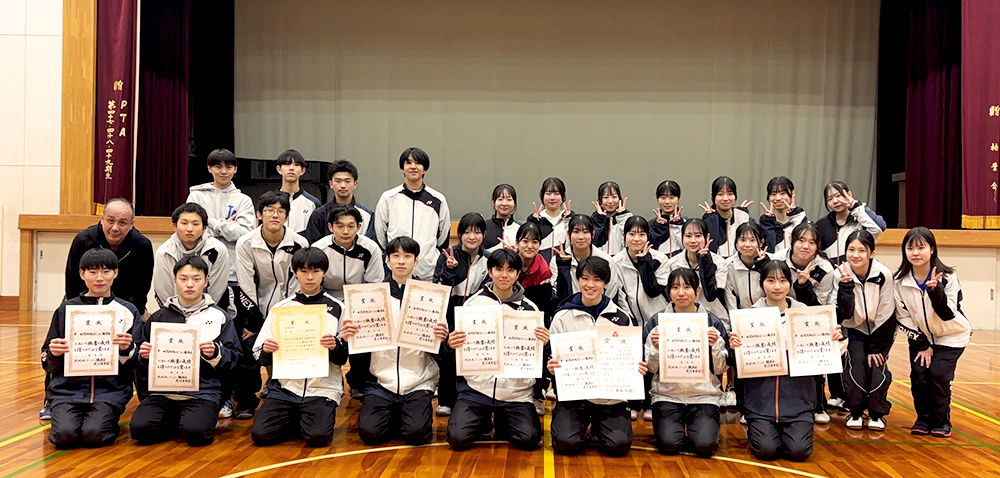 https://www.osaka-c.ed.jp/blog/shijonawate/badminton/1736230507390.png