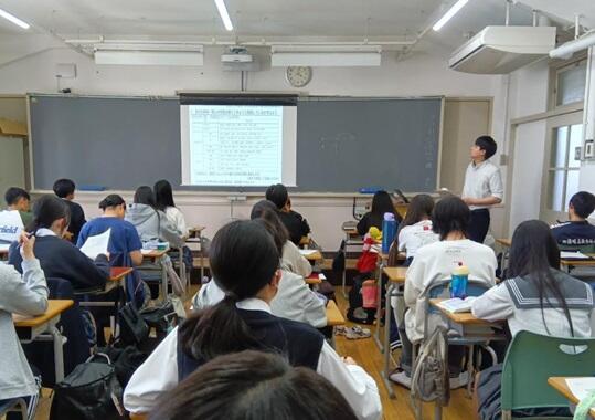 B3.jpg