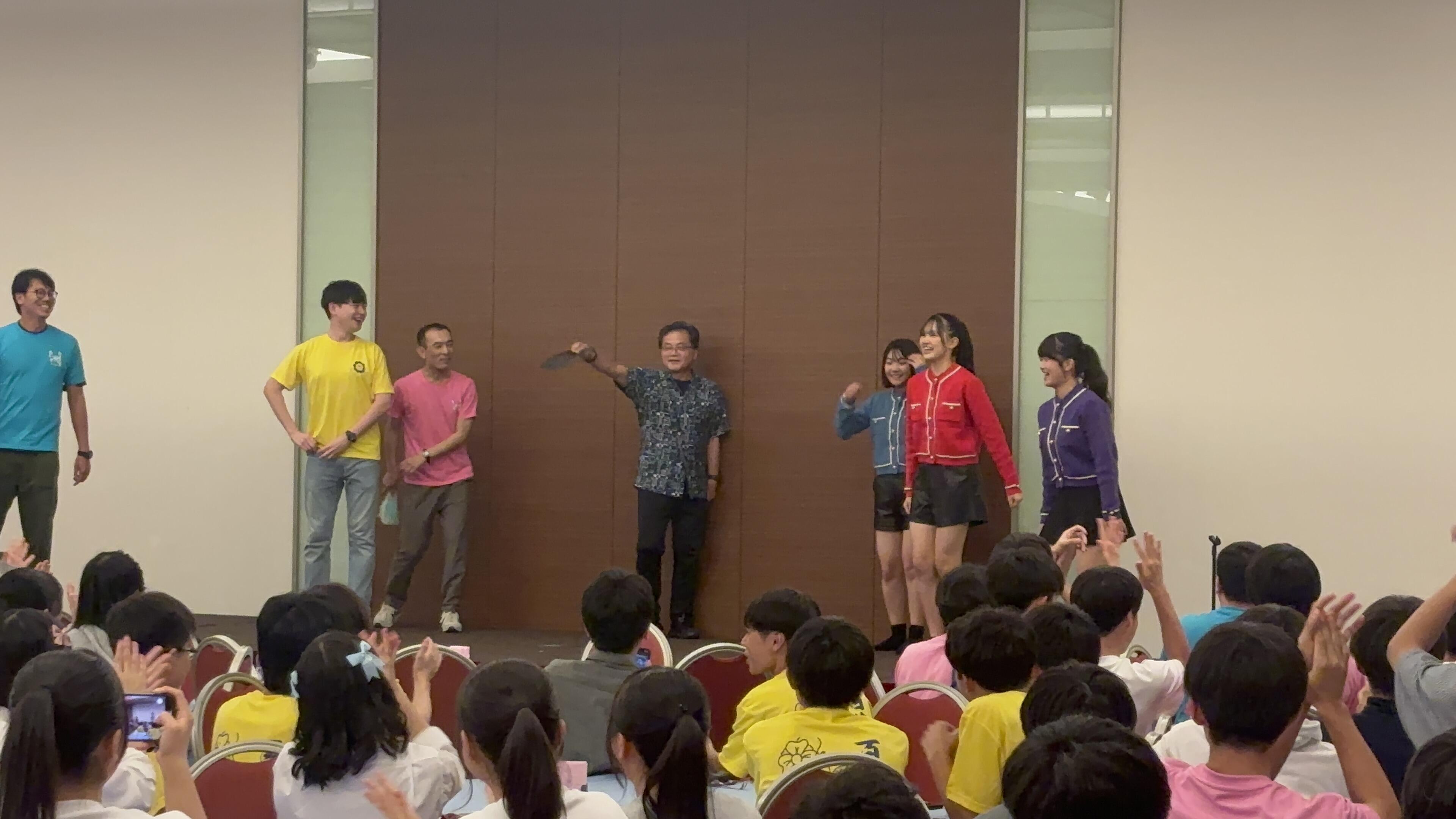 https://www.osaka-c.ed.jp/blog/shimizudani/78_1/IMG_7713.jpeg