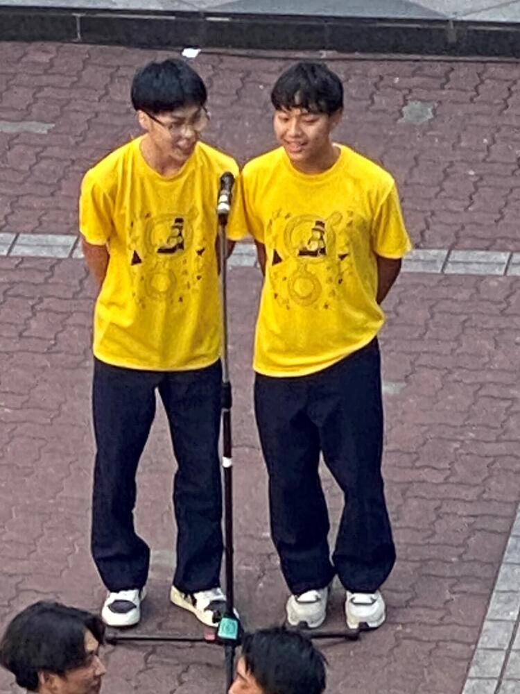 G1.jpg