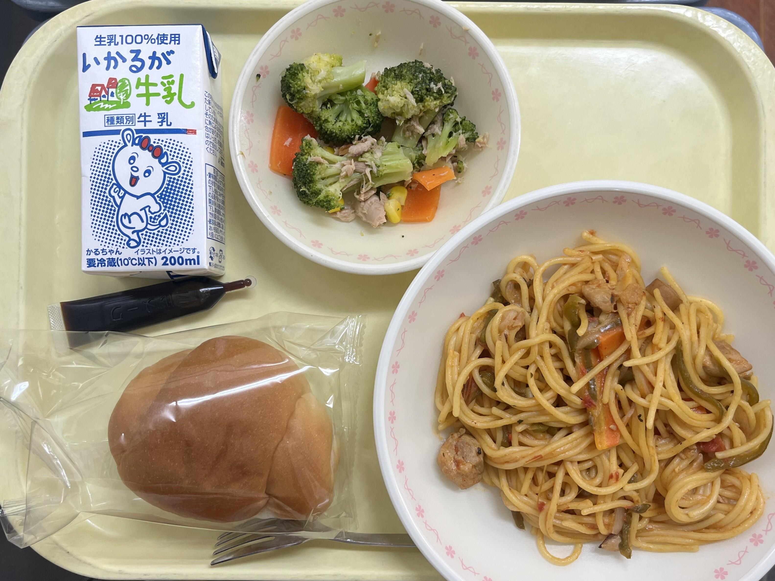 0930おはなし給食①.jpeg