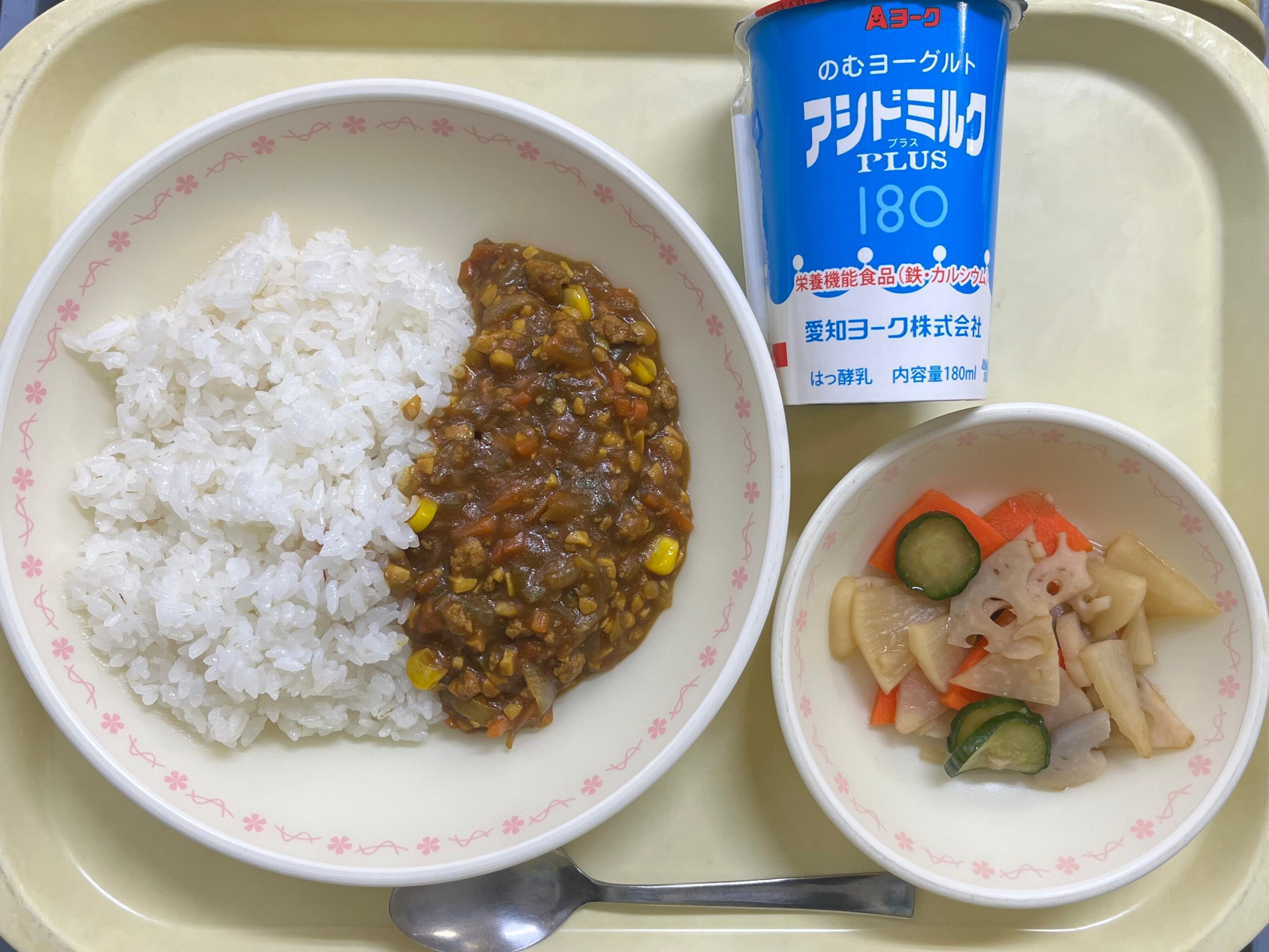 11月おはなし給食①.jpeg