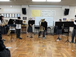 https://www.osaka-c.ed.jp/blog/takatsukikita/wind_music/IMG_2446.jpg