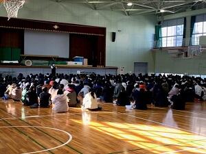 1206学年集会②.jpg