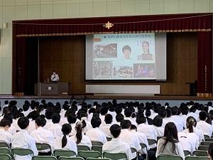 0609_３年人権講演会③.jpg