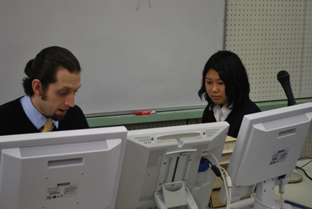 11.12.15英語弁論大会練習.JPG