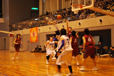 12.01.22女バス１.JPG