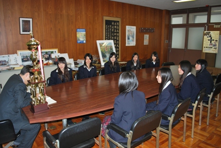 12.02.09ダンス１.JPG